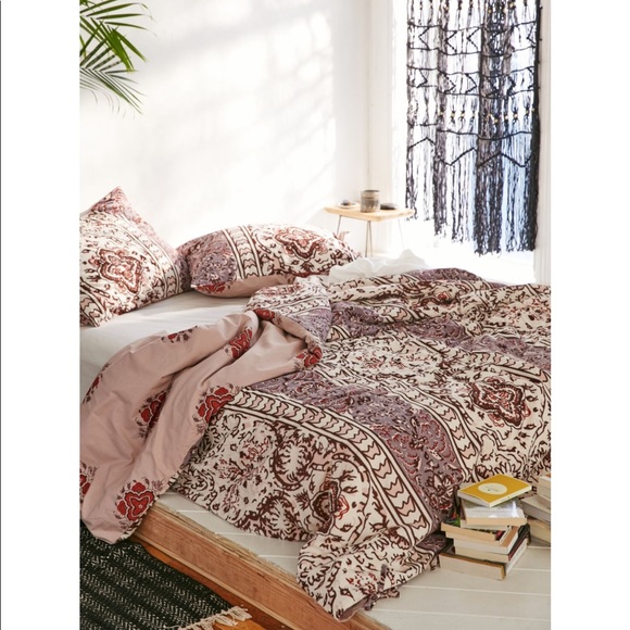 Urban Outfitters Bedding Host Pick Uo Magical Thinking Duvet